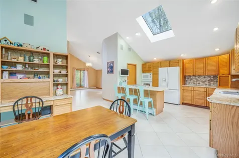 72 Jean Court Riverhead NY 11901