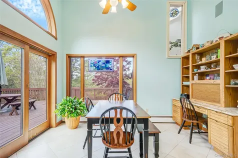 72 Jean Court Riverhead NY 11901
