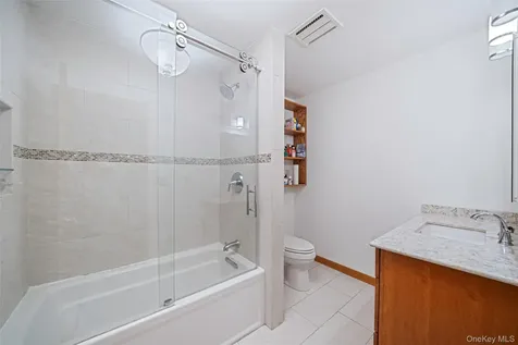 72 Jean Court Riverhead NY 11901