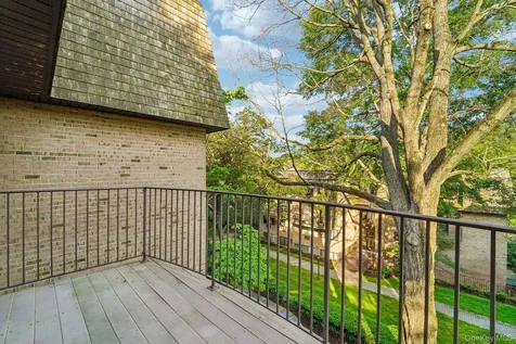 500 Central Park Avenue Scarsdale NY 10583