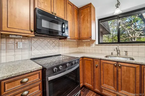 500 Central Park Avenue Scarsdale NY 10583