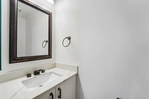 500 Central Park Avenue Scarsdale NY 10583