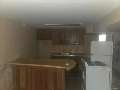 218 Park Avenue Hicksville NY 11801