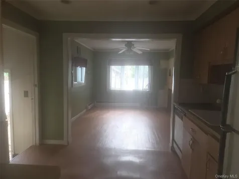 218 Park Avenue Hicksville NY 11801