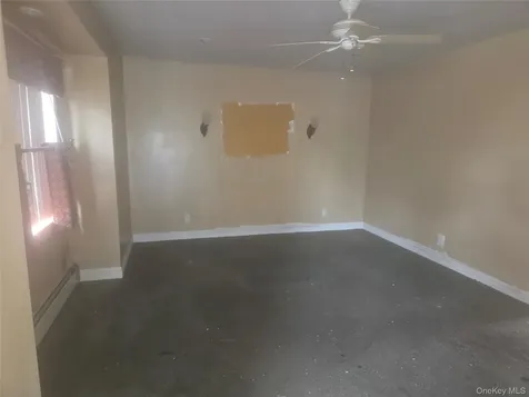 218 Park Avenue Hicksville NY 11801