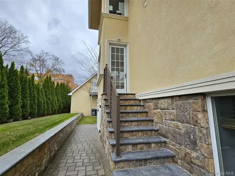 49 Greenridge Avenue White Plains NY 10605