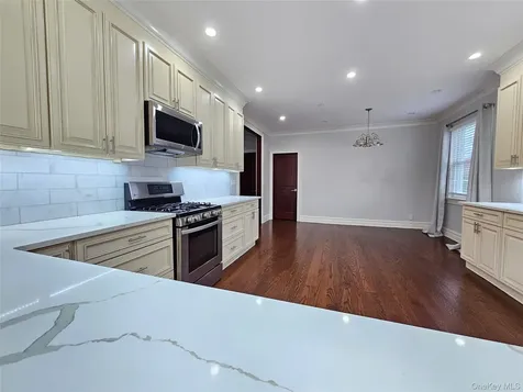 49 Greenridge Avenue White Plains NY 10605