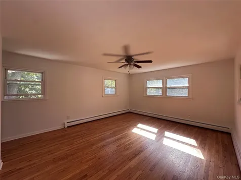 171 Roosevelt Road Hyde Park NY 12538