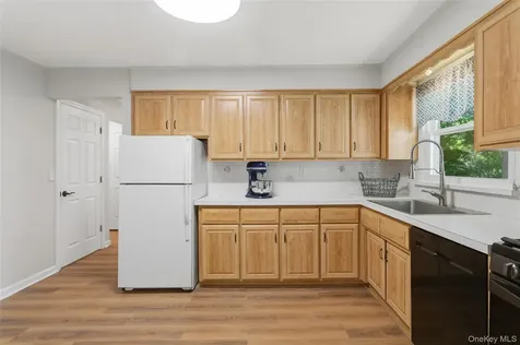 50 Larkspur Drive Brewster NY 10509
