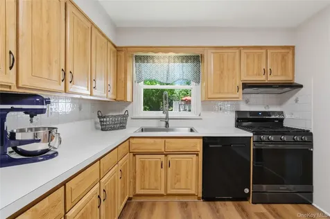 50 Larkspur Drive Brewster NY 10509