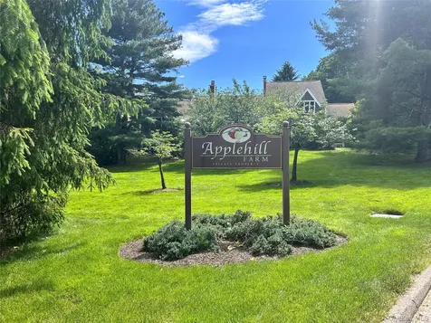 2 Timberland Pass Chappaqua NY 10514