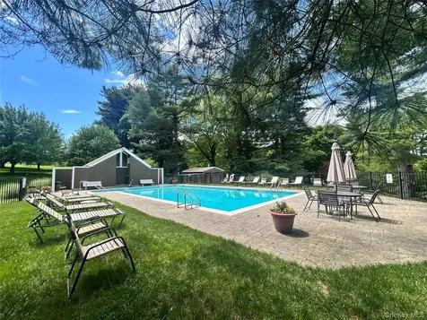 2 Timberland Pass Chappaqua NY 10514