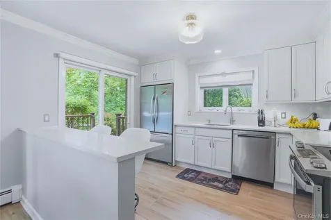 2 Timberland Pass Chappaqua NY 10514
