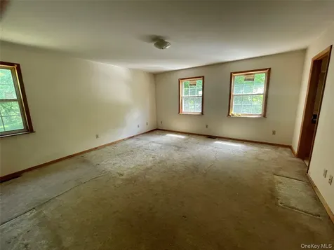 176 Downing Road Pleasant Valley NY 12569
