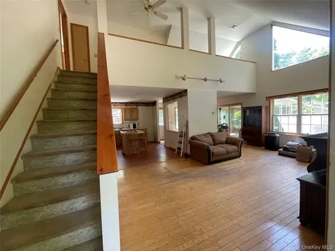 176 Downing Road Pleasant Valley NY 12569