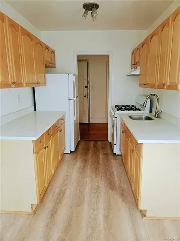 1 Broad Parkway White Plains NY 10601