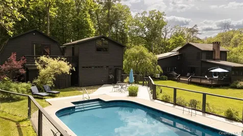 11-15 Morton Road Rhinebeck NY 12572