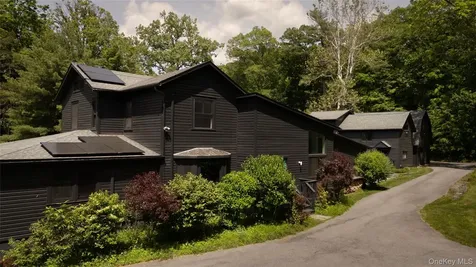 11-15 Morton Road Rhinebeck NY 12572