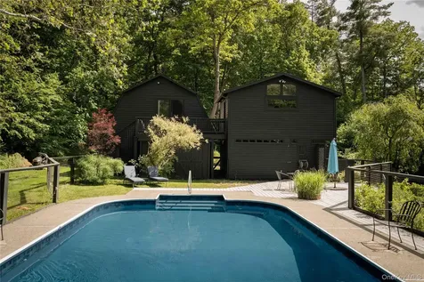 11-15 Morton Road Rhinebeck NY 12572