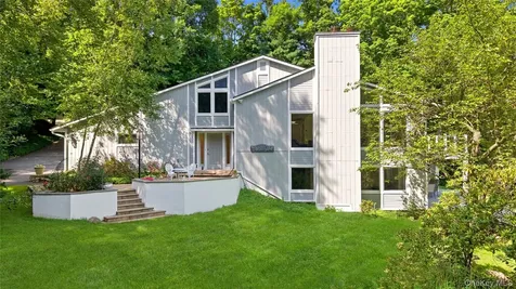 170 Barger Street Putnam Valley NY 10579