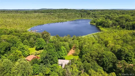 170 Barger Street Putnam Valley NY 10579