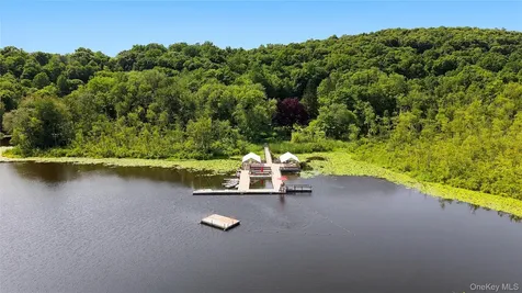 170 Barger Street Putnam Valley NY 10579