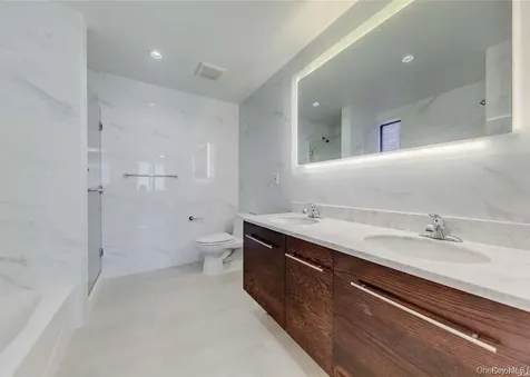 13646 41st Avenue Flushing NY 11355
