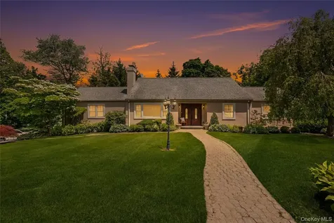 1 Hunting Ridge Road White Plains NY 10605