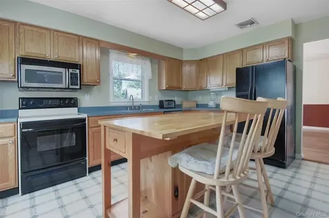 98 Oil City Road Pine Island NY 10969
