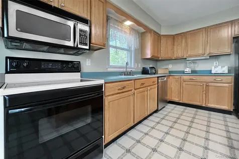 98 Oil City Road Pine Island NY 10969