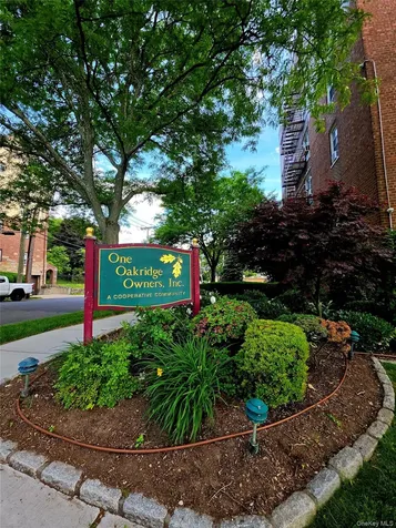 1 Oakridge Place Eastchester NY 10709