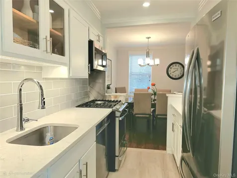 1 Oakridge Place Eastchester NY 10709