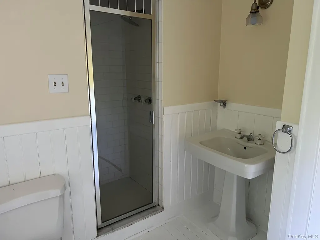 559 Shunpike Millbrook NY 12545