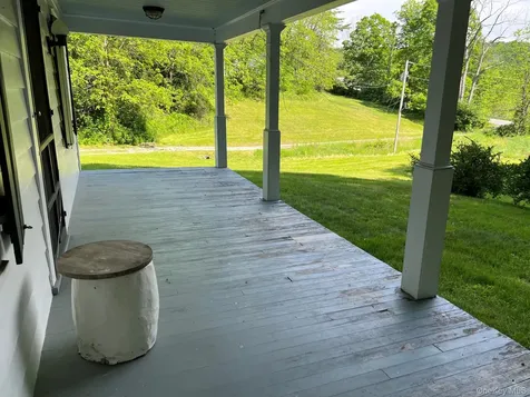 559 Shunpike Millbrook NY 12545