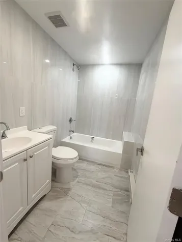 3105 Roberts Avenue Bronx NY 10461