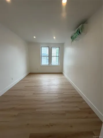 3105 Roberts Avenue Bronx NY 10461