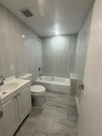 3105 Roberts Avenue Bronx NY 10461