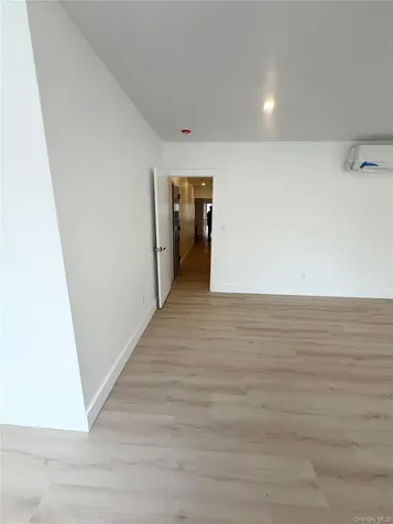 3105 Roberts Avenue Bronx NY 10461