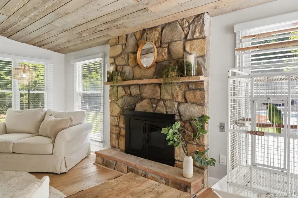 30 Landing Meadow Road Smithtown NY 11787