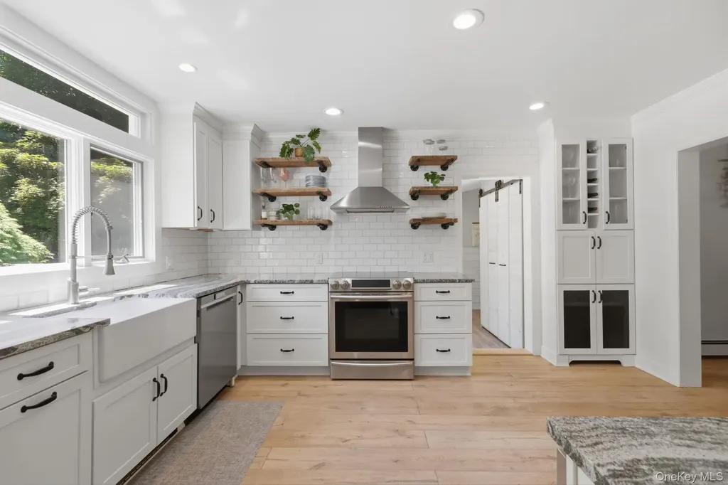 30 Landing Meadow Road Smithtown NY 11787