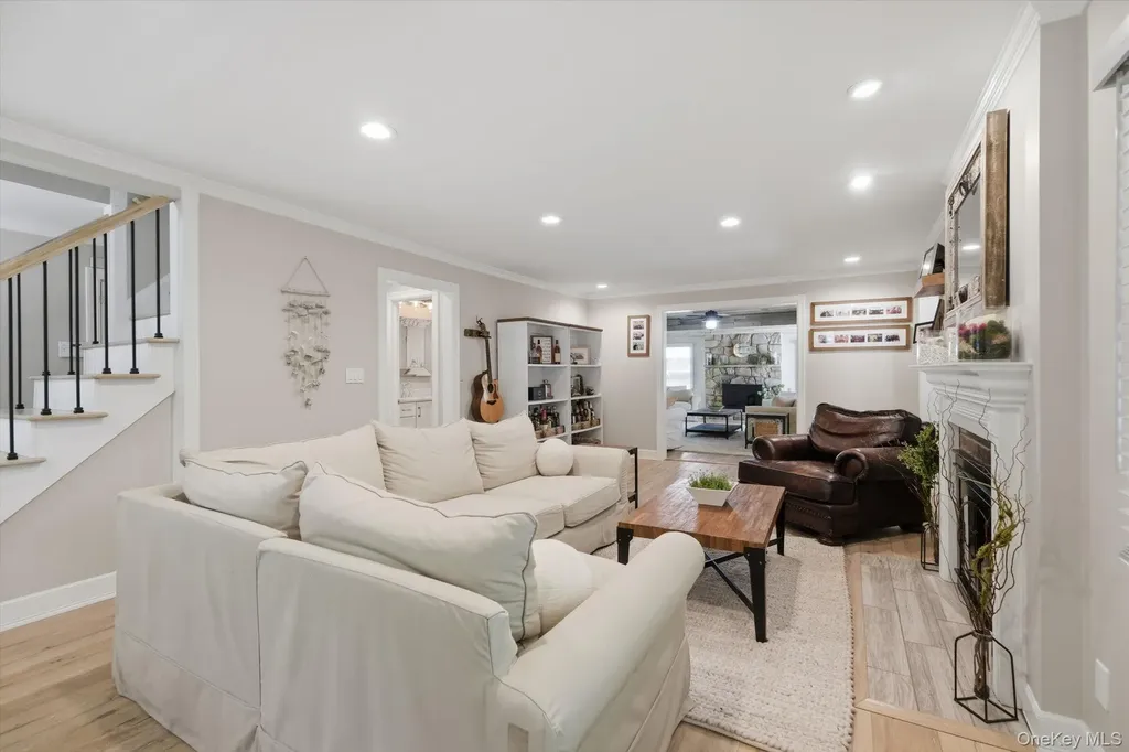 30 Landing Meadow Road Smithtown NY 11787