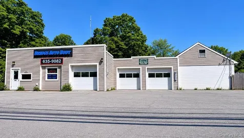 1777 Route 44 Pleasant Valley NY 12569