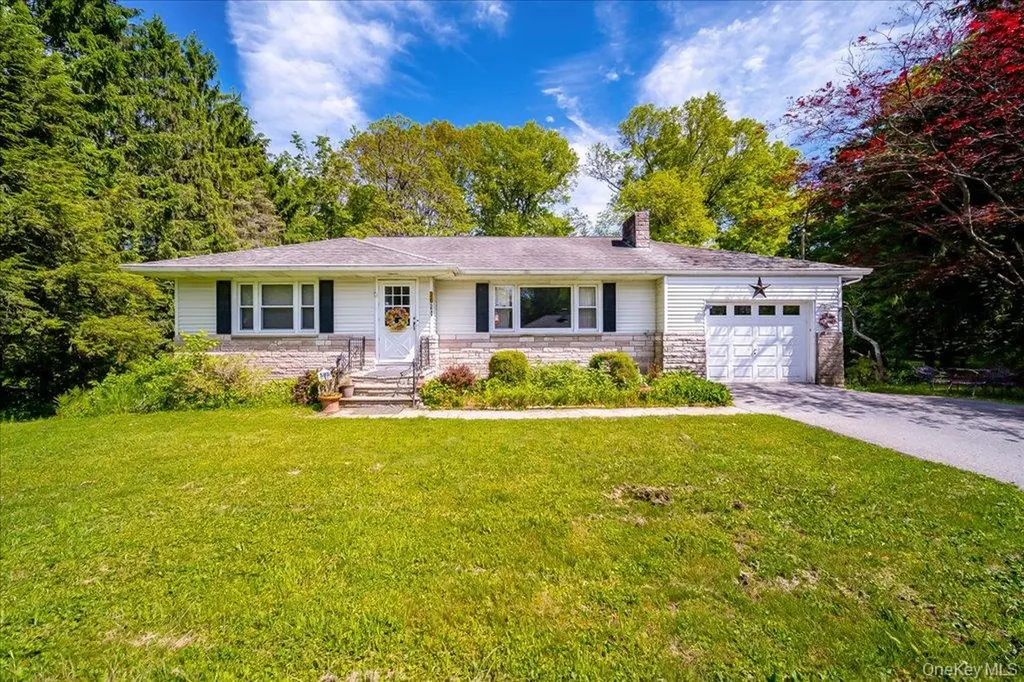 26 Russell Road Wappingers Falls NY 12590