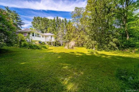 26 Russell Road Wappingers Falls NY 12590