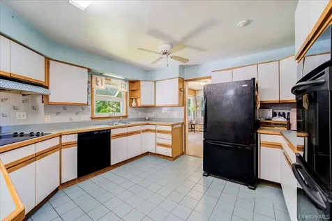 26 Russell Road Wappingers Falls NY 12590