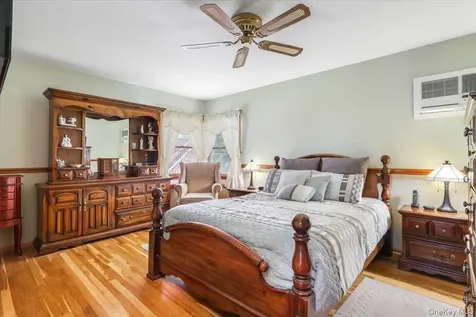 11 Damin Drive Farmingdale NY 11735