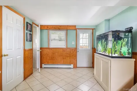 11 Damin Drive Farmingdale NY 11735