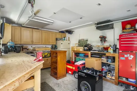 11 Damin Drive Farmingdale NY 11735