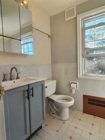 7 Lanecrest Avenue New Rochelle NY 10805