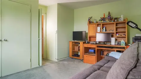 385 Mclean Avenue Yonkers NY 10705
